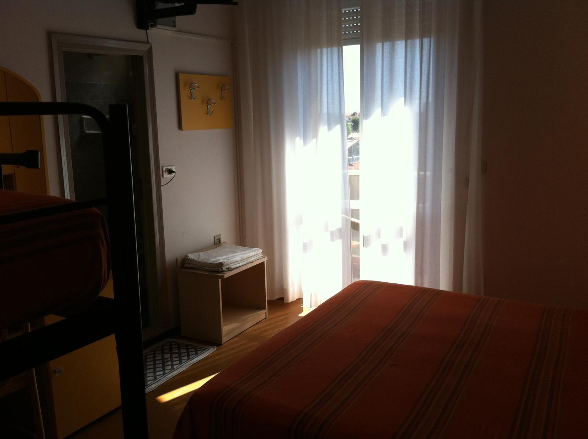 Hotel Viking リミニ エクステリア 写真